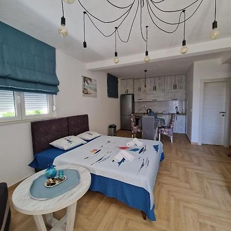 Studio Apartman Happy Home Tivat Dış mekan fotoğraf