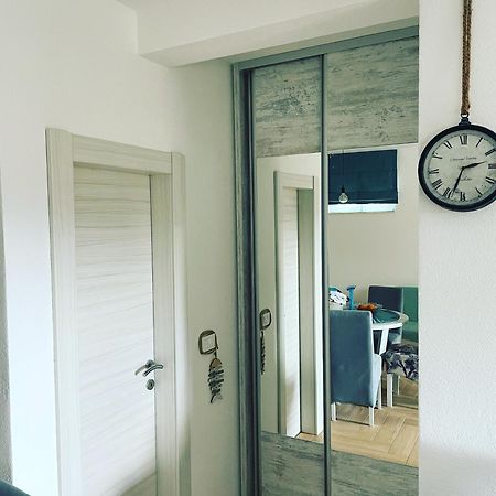 Studio Apartman Happy Home Tivat Dış mekan fotoğraf