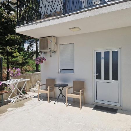 Studio Apartman Happy Home Tivat Dış mekan fotoğraf