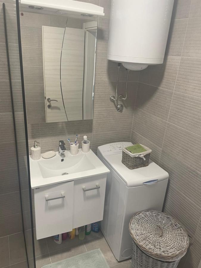 Studio Apartman Happy Home Tivat Dış mekan fotoğraf