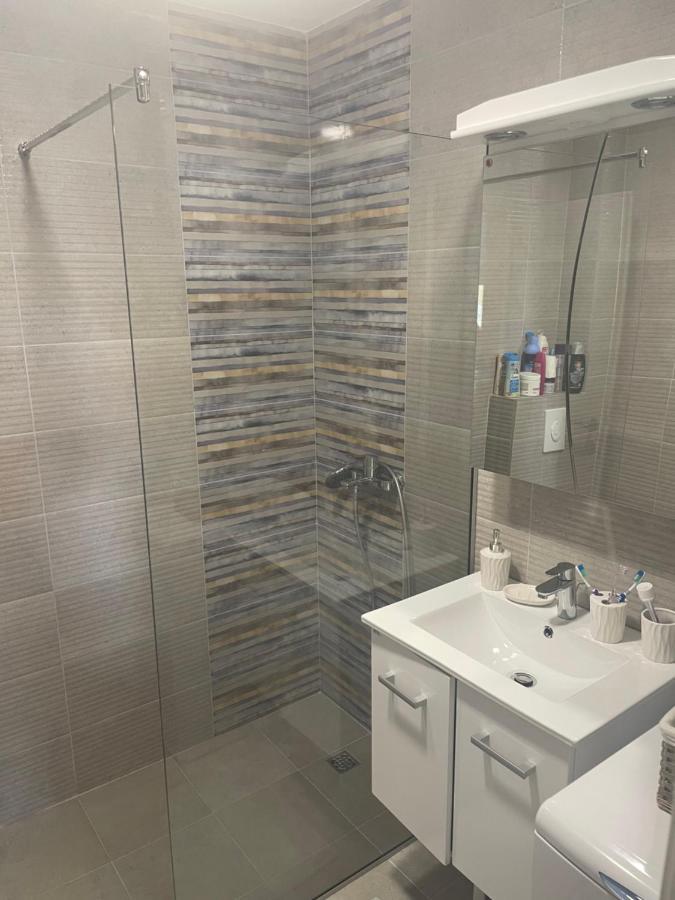 Studio Apartman Happy Home Tivat Dış mekan fotoğraf