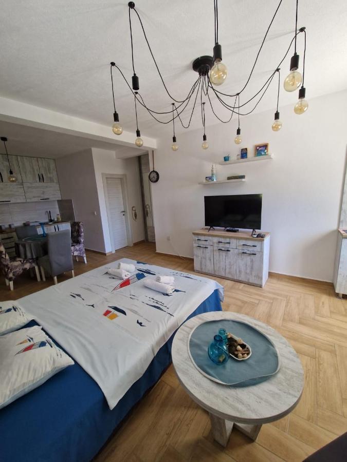 Studio Apartman Happy Home Tivat Dış mekan fotoğraf